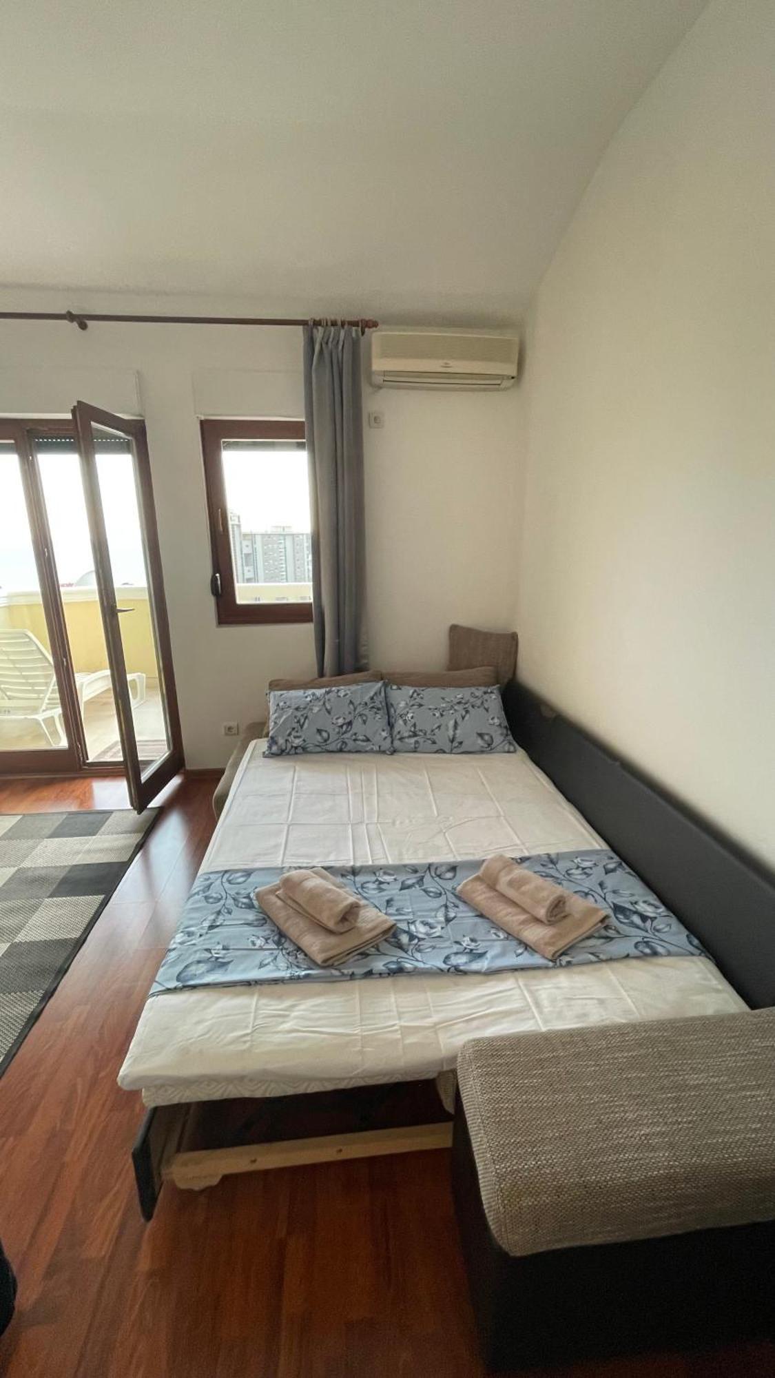Apartment Tatjana Petrovac ภายนอก รูปภาพ